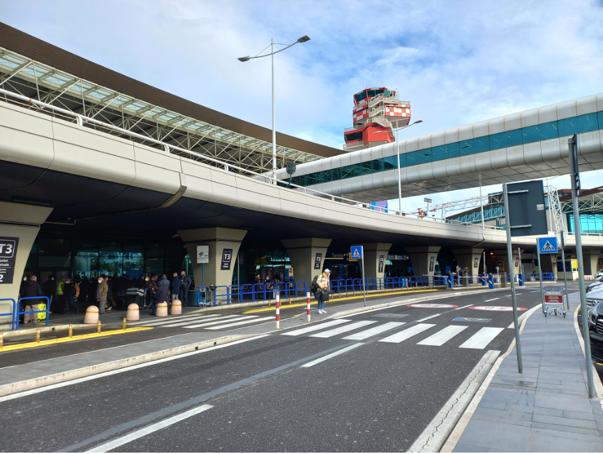 Currency exchange at Fiumicino Airport